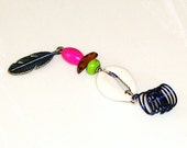 Dreadlock Jewelry - Cowrie Shell and Feather Charm Loc Jewel