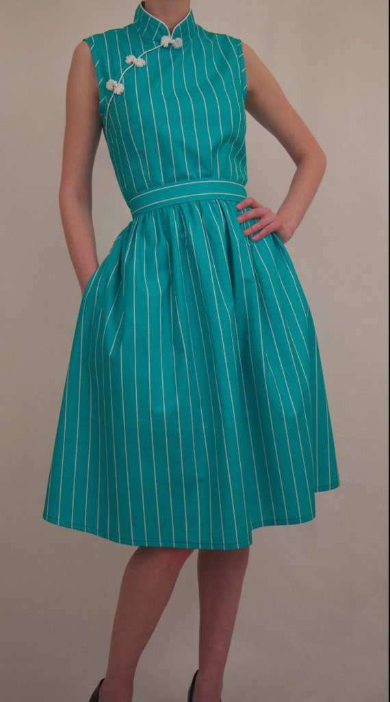 mandarincollardress