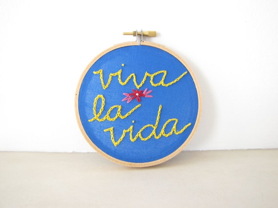 Embroidery Hoop Wall Art - Viva la Vida yellow, cobalt blue Frida Kahlo inspired, red pink flowers, Mexican folk