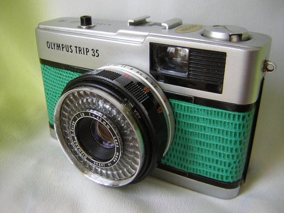Beautiful Olympus Trip 35 classic film camera, with FREE film and new Green lizard effect coverings