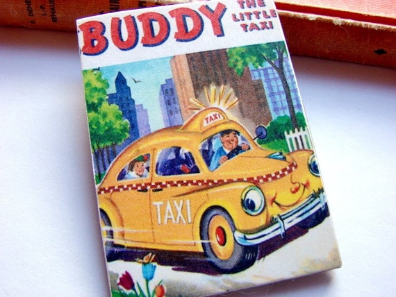 Big Pin Brooch Buddy The Little Taxi  Paper and by mimiandlucy