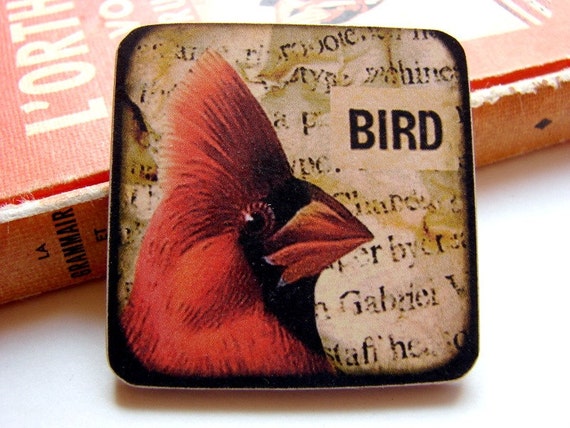 Big Wood Pin Brooch Red Cardinal Bird Decoupage von mimiandlucy