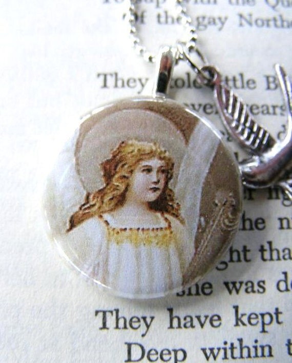 Angels Watching Over Me Covered Button Pendant von meiguidesigns