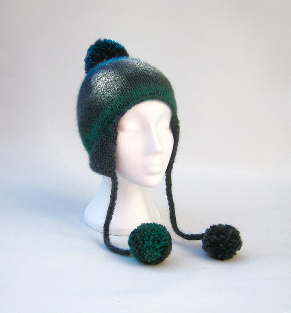 Pom Pom hat knitted ear flap bobble hat in slate gray von jarg0n