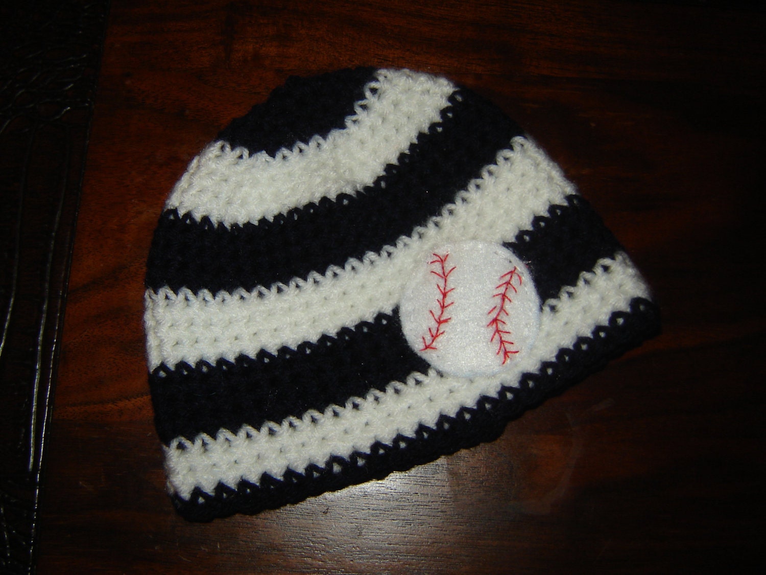 Head Huggers: Crochet Pattern: Crochet Baseball Chemo Cap